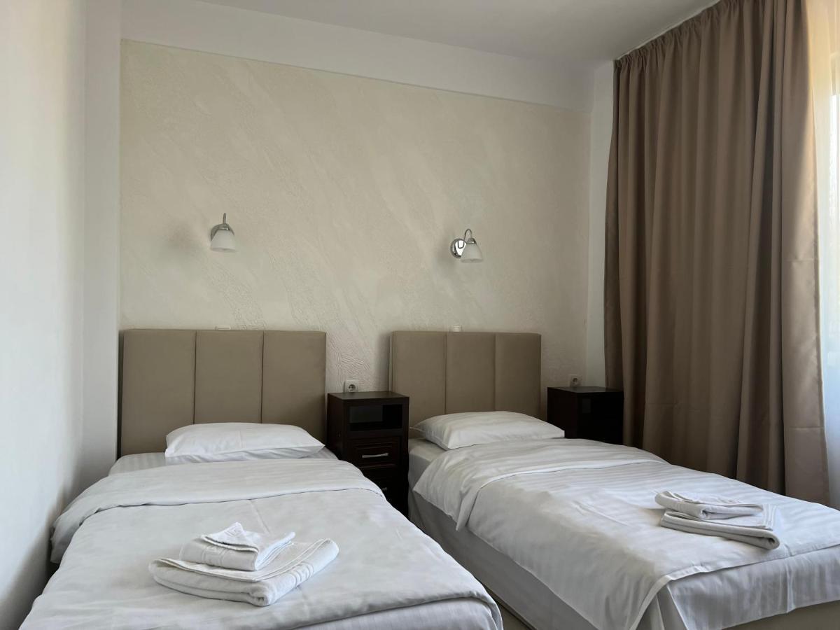 Hotel Mara Brăila Exterior photo